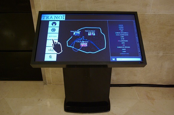 borne plan interactif urbain
