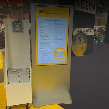 totem-salon-des-maires.3png